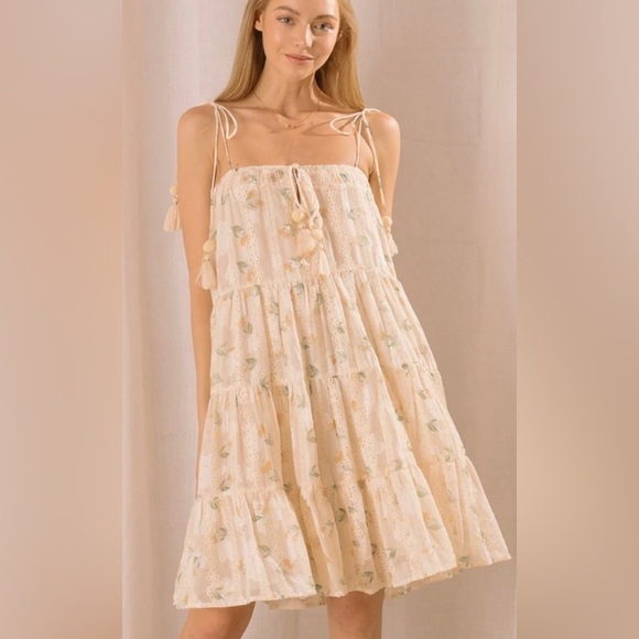 Storia floral eyelet mini dress NWT - Picture 2 of 13